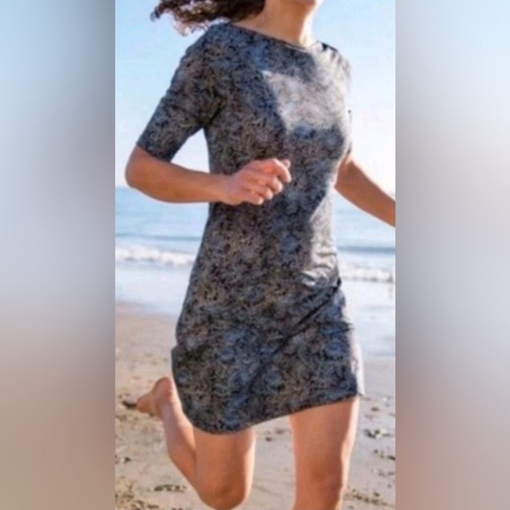 Title Nine blue and black floral Dress size small